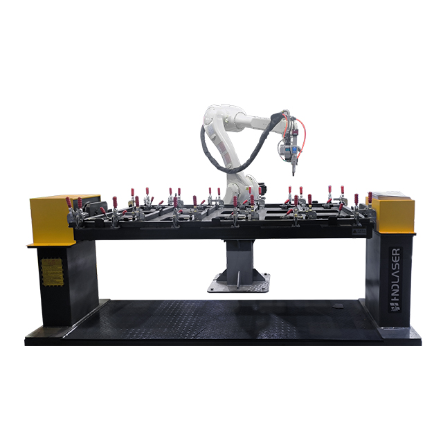 Robotic laser welding machine